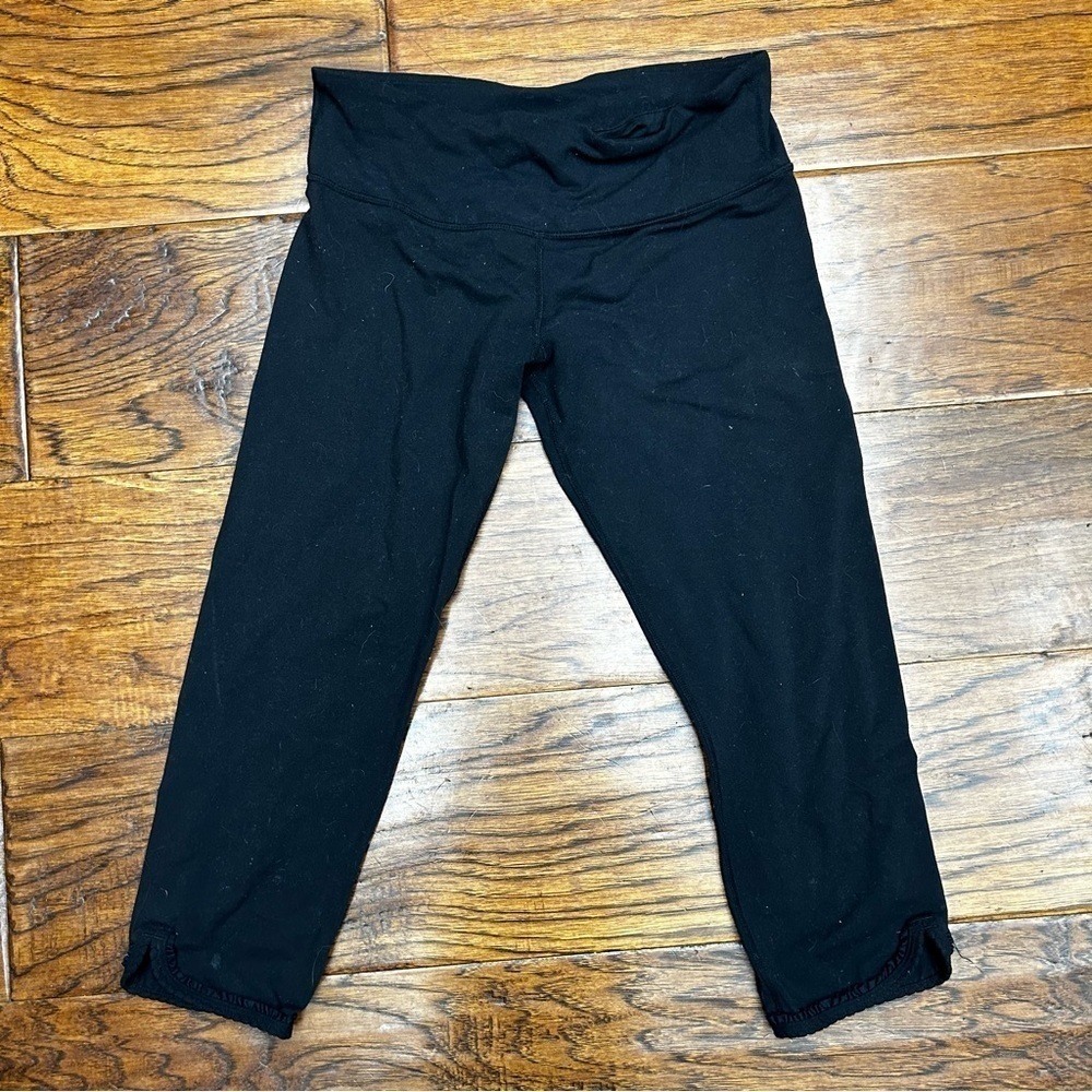 Lululemon ruffle hem leggings